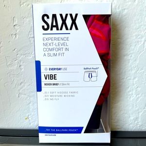 NWT SAXX Vibe Boxer Brief - Small
